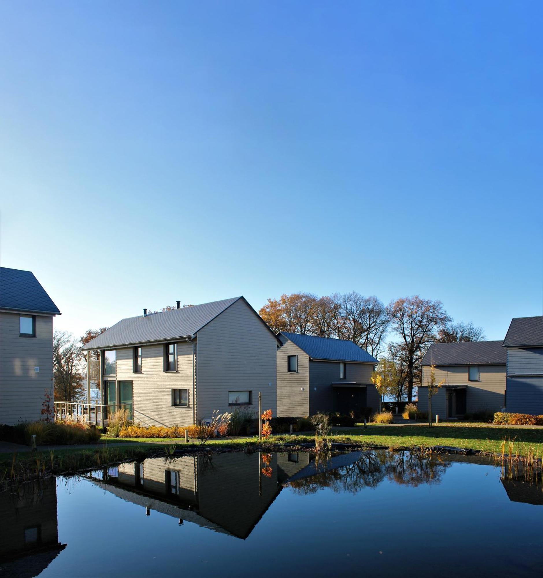 Boussu-lez-Walcourt Golden Lakes Village Ardennes מראה חיצוני תמונה