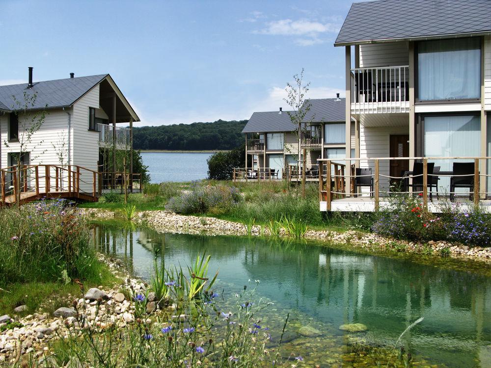 Boussu-lez-Walcourt Golden Lakes Village Ardennes מראה חיצוני תמונה