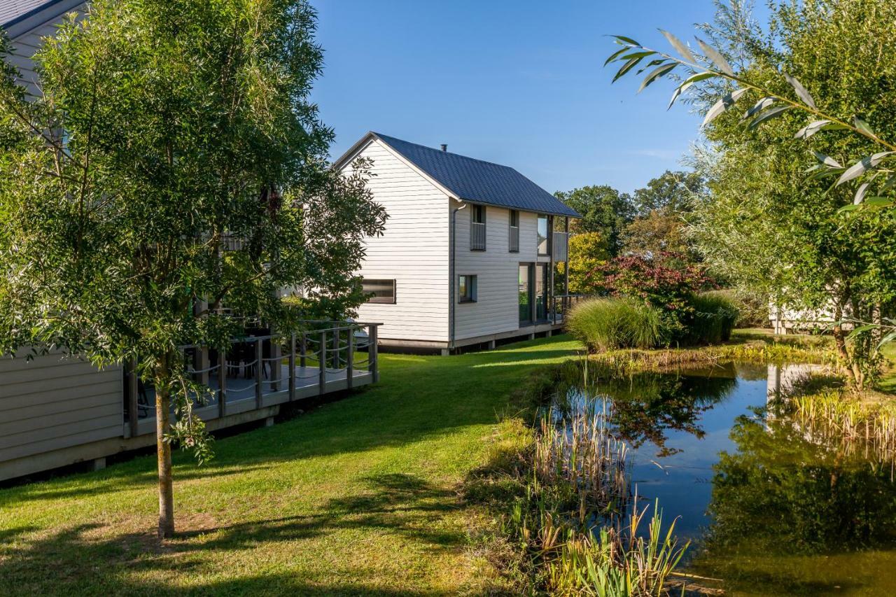 Boussu-lez-Walcourt Golden Lakes Village Ardennes מראה חיצוני תמונה